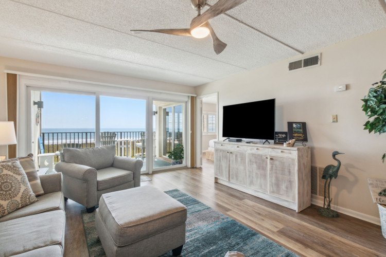 If you need a property management company in Amelia Island, think Guest Cottage!